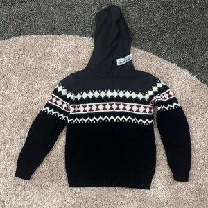 Boys NEW  Old Navy Black and White Hooded Sweater with Red Accents